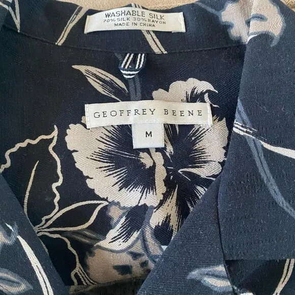 Geoffrey Beene Men's Navy Tan Silk Blend Floral Hawaiian Shirt Size M - Picture 3 of 3